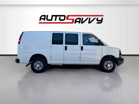 2023 Chevrolet Express 2500