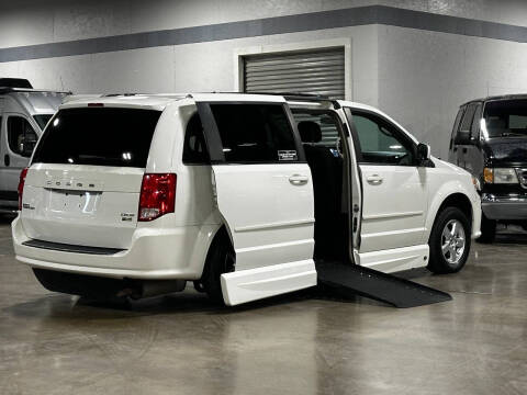 2011 Dodge Grand Caravan Crew