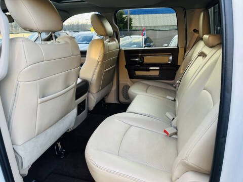 2014 RAM 1500 Laramie