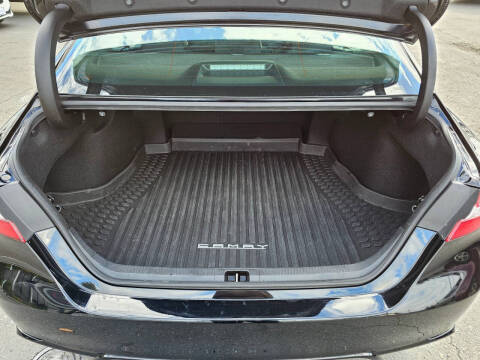 2022 Toyota Camry SE Nightshade