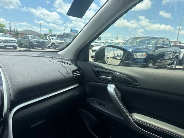 2025 Mitsubishi Eclipse Cross SE