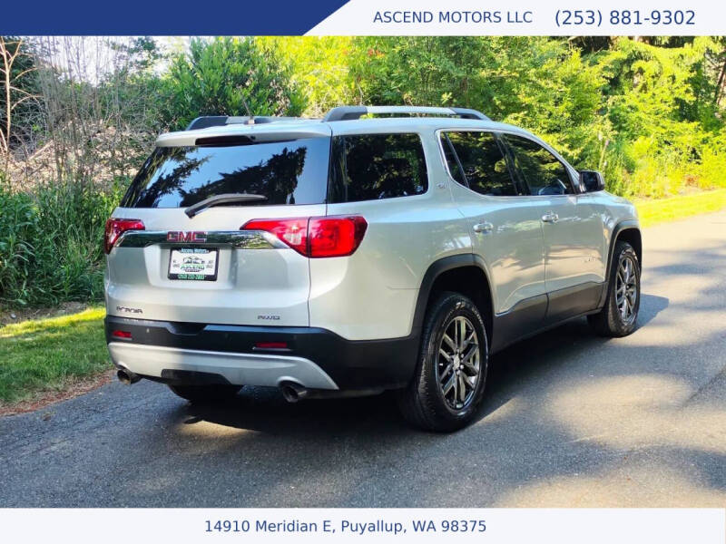 2017 GMC Acadia SLT-1