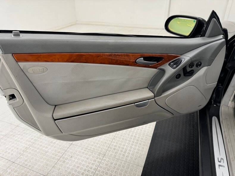 2004 Mercedes-Benz SL-Class SL 500