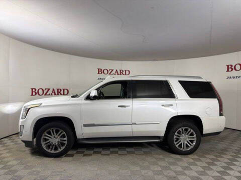 2018 Cadillac Escalade Standard