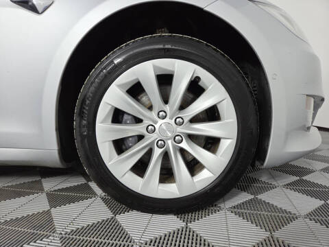 2017 Tesla Model S 75D