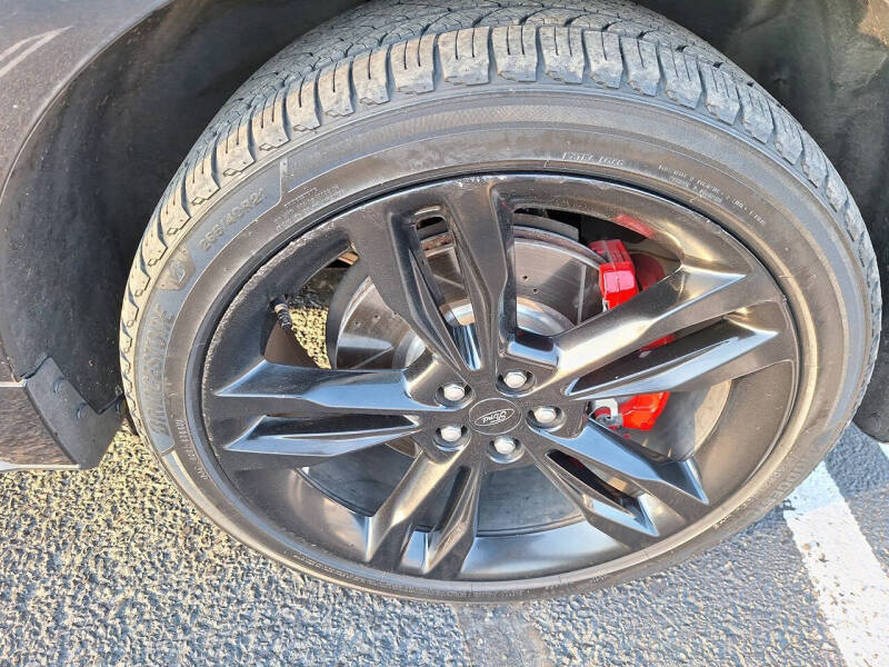 2019 Ford Edge ST - Photo 19