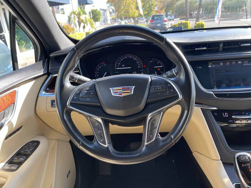2019 Cadillac XT5 Luxury