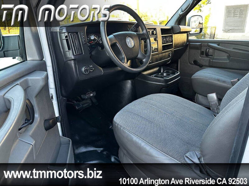 2011 GMC Savana 3500