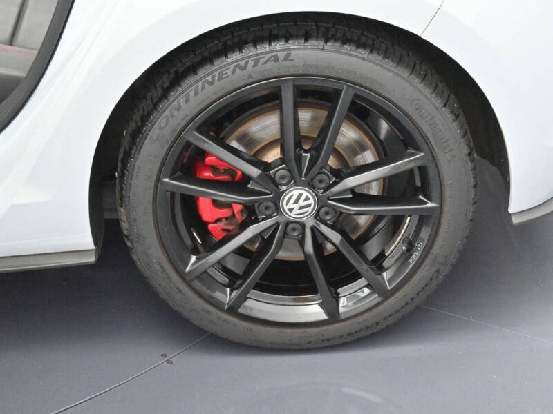 2021 Volkswagen Golf GTI Autobahn