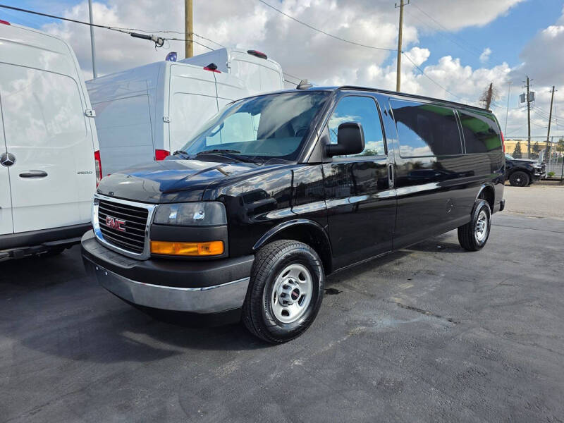 2023 GMC Savana 3500