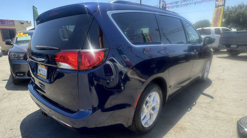 2018 Chrysler Pacifica Touring Plus