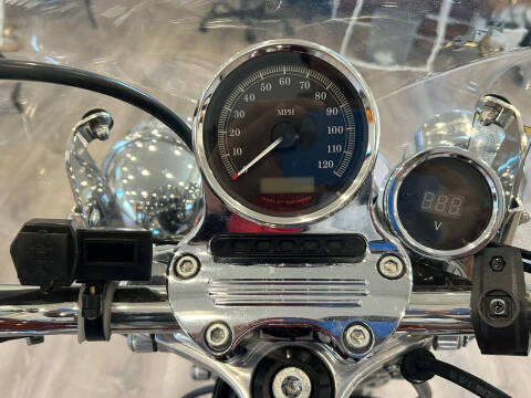 2013 Harley-Davidson HARLEY-DAVIDSON XL 1200V