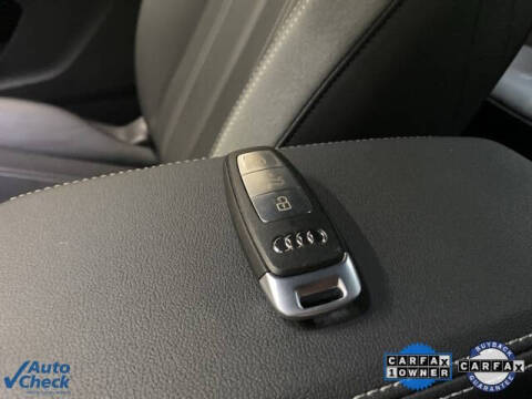 2024 Audi Q4 e-tron quattro Premium Plus 50