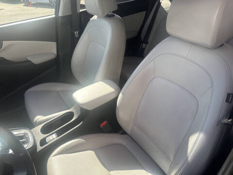 2023 Hyundai Kona Limited