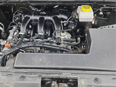 2024 Nissan Pathfinder SV