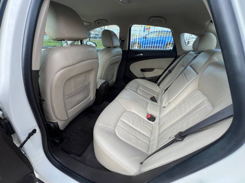 2012 Buick Verano Leather Group