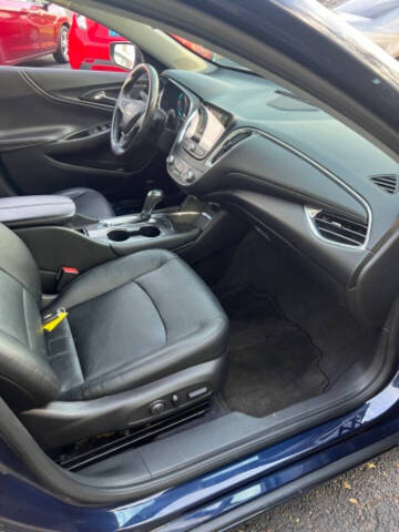 2017 Chevrolet Malibu LT