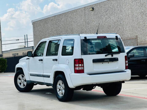 2011 Jeep Liberty Sport