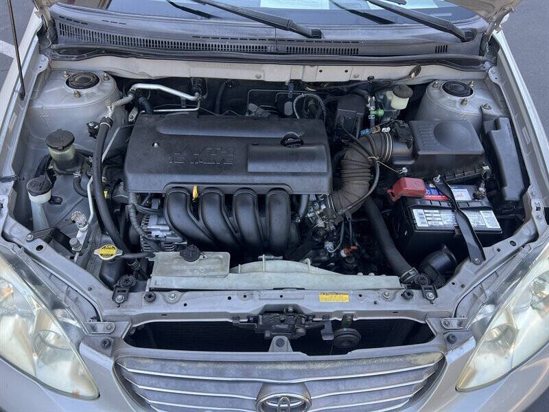 2003 Toyota Corolla LE