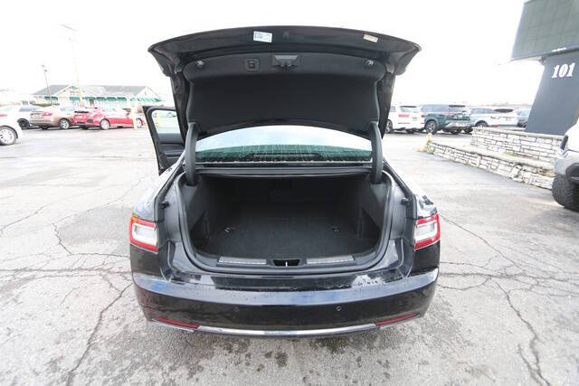 2019 Lincoln Continental Livery