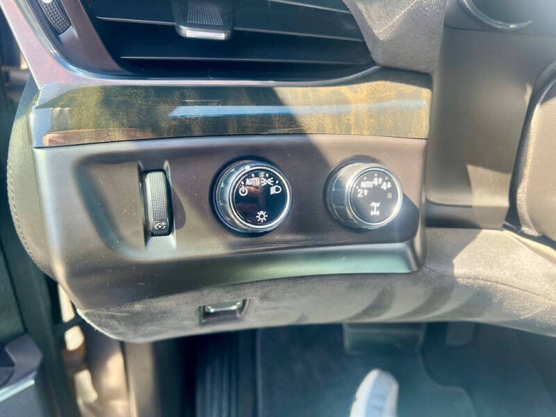 2017 Cadillac Escalade ESV Platinum