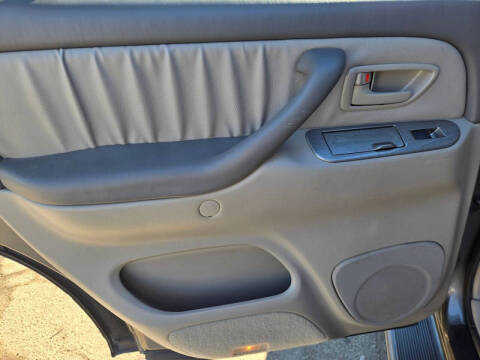 2003 Toyota Sequoia Limited