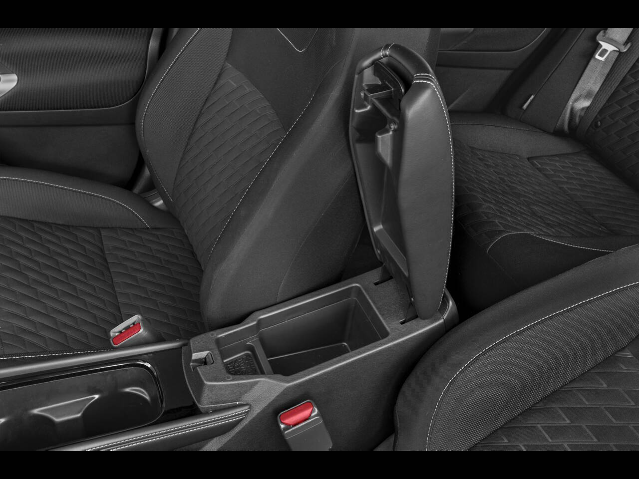 2023 Nissan Kicks 19