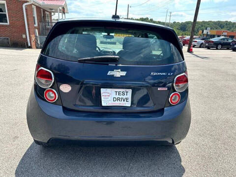 2015 Chevrolet Sonic LT Auto