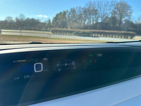 2017 Toyota Prius Three Touring