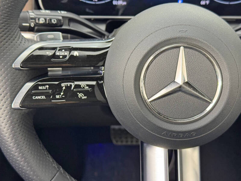 2025 Mercedes-Benz GLC GLC 300