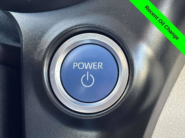 2021 Toyota Sienna LE 8-Passenger