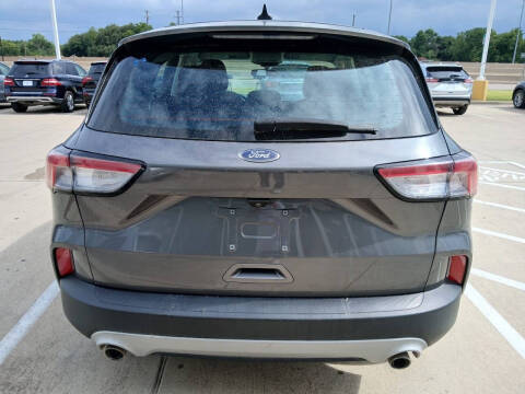 2022 Ford Escape S