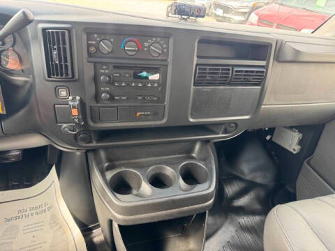 2006 GMC Savana LS 1500