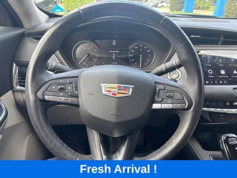 2023 Cadillac XT4 Luxury
