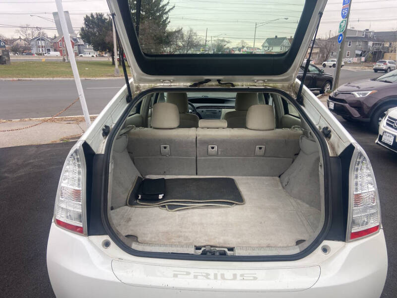 2011 Toyota Prius II photo 6