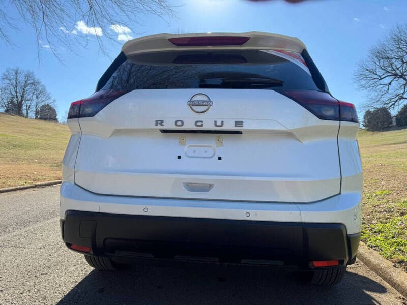 2025 Nissan Rogue S