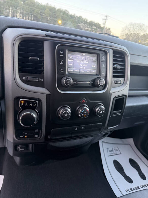 2017 RAM 1500 Express