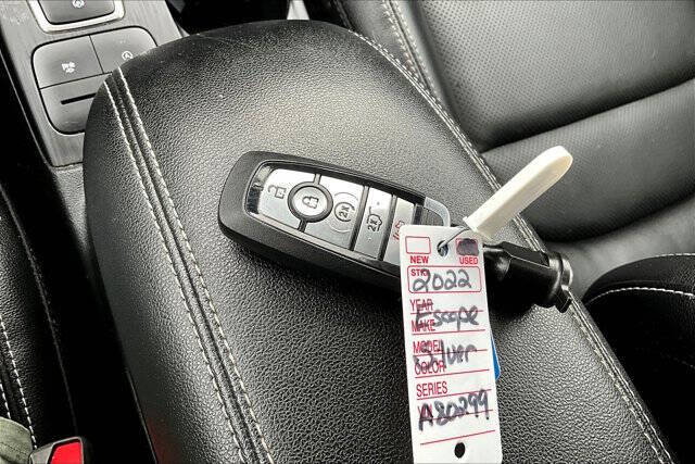 2022 Ford Escape SEL