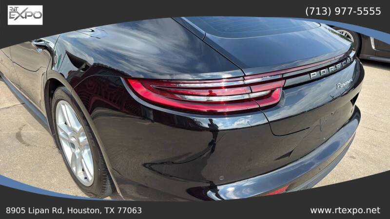 2017 Porsche Panamera