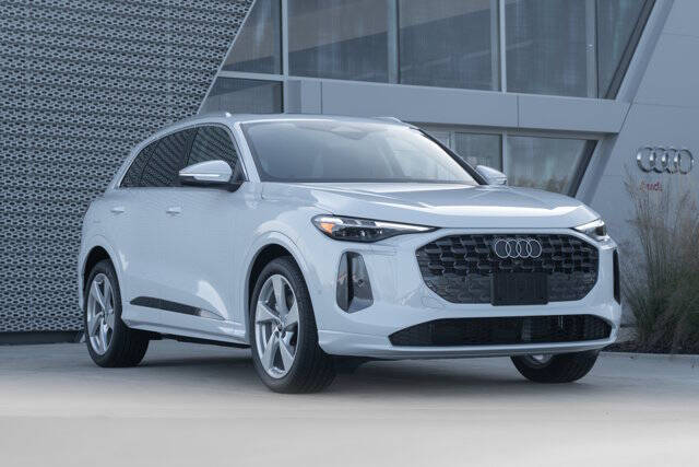 2025 Audi Q5 quattro Prestige TFSI
