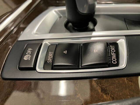 2014 BMW 5 Series 528i