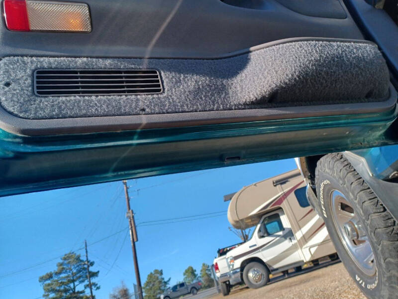 1996 Ford Bronco XLT