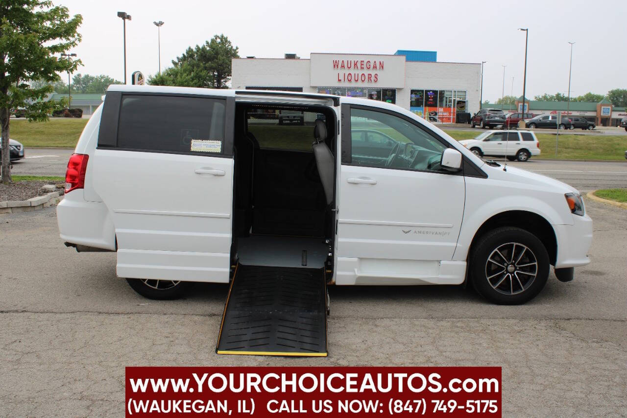 2017 Dodge Grand Caravan SE 4dr Mini Van's photo