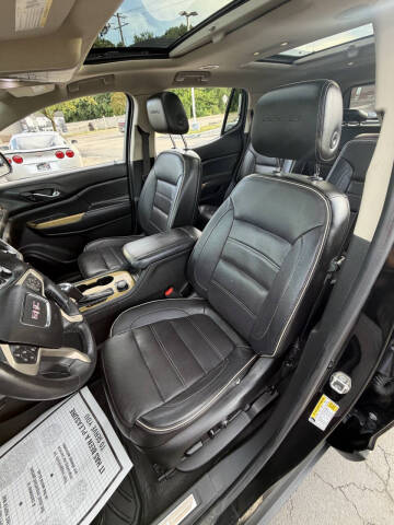 2017 GMC Acadia Denali