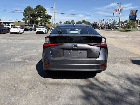 2021 Toyota Prius XLE