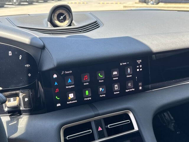 2025 Porsche Taycan 4S