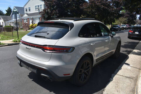 2023 Porsche Macan T