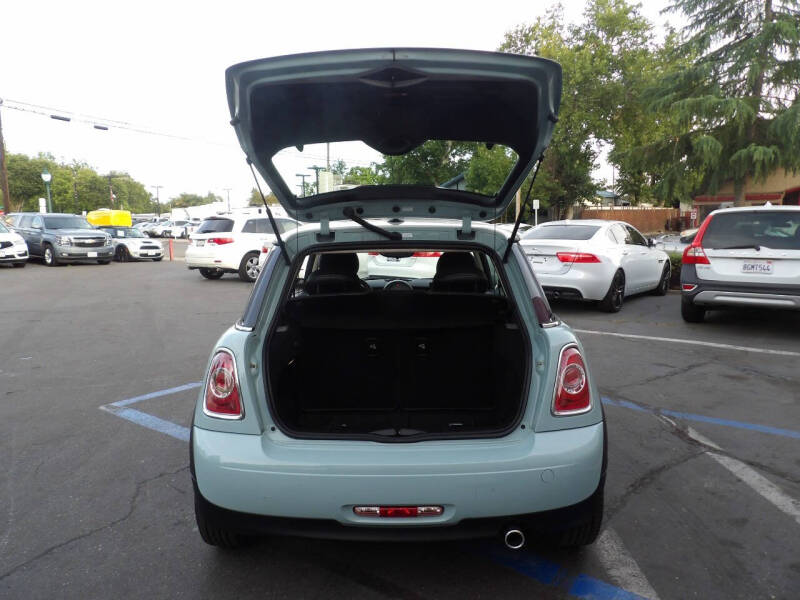 2012 MINI Cooper Hardtop