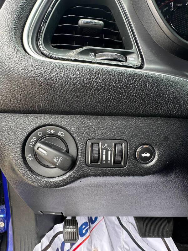 2018 Dodge Challenger SXT