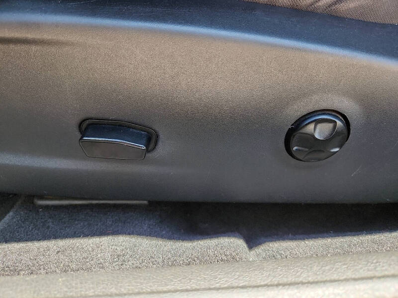 2013 Dodge Challenger SXT